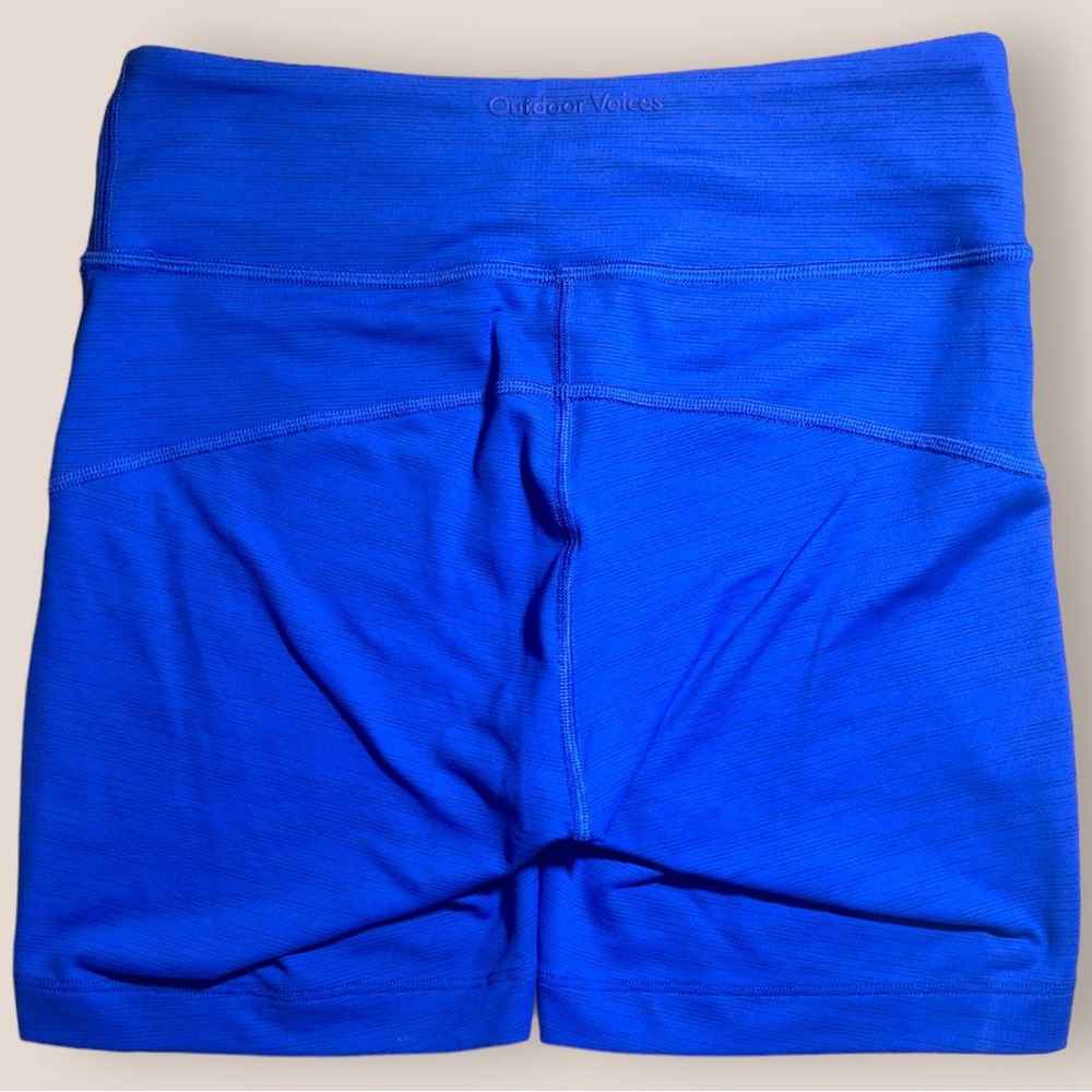 Outdoor voices TechSweat 6 inch biker shorts size small royal blue - Picture 3 of 5